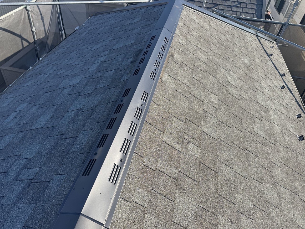 藤沢市　棟板金交換